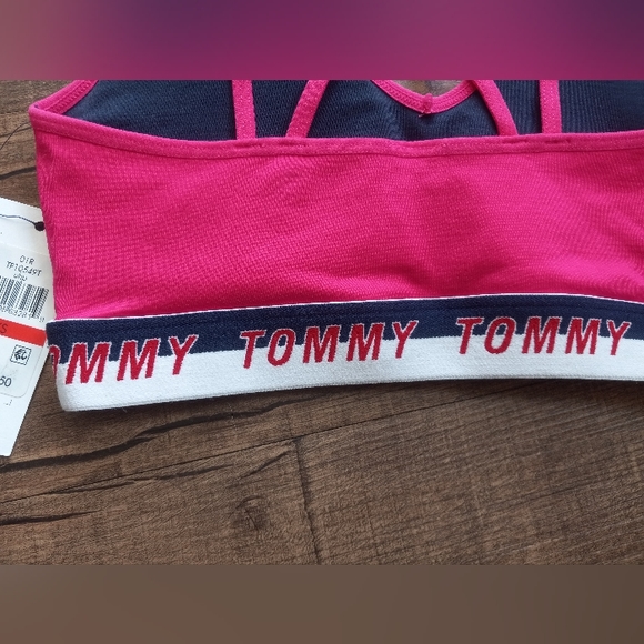 Tommy Hilfiger XS Sport's Bra. NEW. WT. - Picture 4 of 5